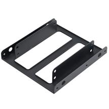 Akasa Mounting adapter allows a 2.5" SSD or HDD to fit into a 3.5" PC